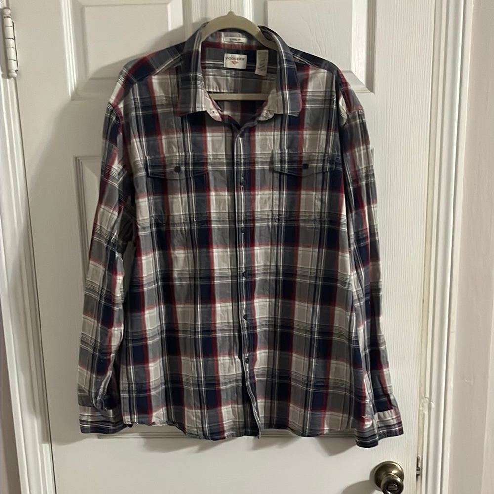 Dockers Classic Cut               Casual Red and Blue Plaid Button Down Shirt
